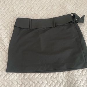 Express mini skirt